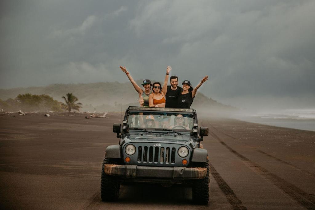 Sansara Surf Yoga & Resort Cambutal Bagian luar foto